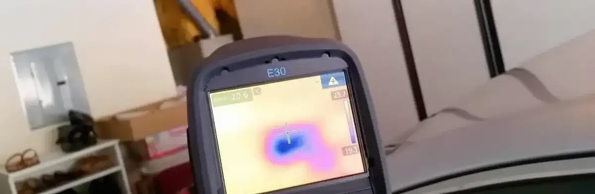 mold inspection using thermal imaging technology to detect moisture and hidden mold in a home in Milwaukee, WI